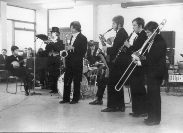 Op Knocks for King Commode & his Expanding Rubber Band 1967